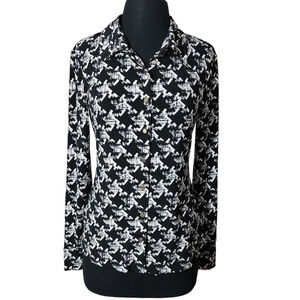 Madison button front blouse llong sleeve white , black sz M